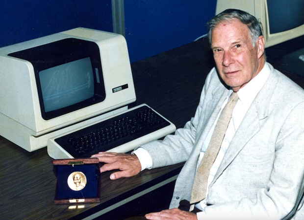 Richard Hamming in 1988.