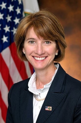 Kristina Johnson: Engineering Change From Movie Theaters to Government ...