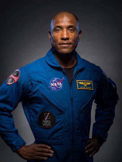 Breathtaking Victor Glover’s First Words After Returning From The Moon Will Tug At Your Heart Capture in HD Breathtaking Victor Glover’s First Words After Returning From The Moon Will Tug At Your Heart Capture in HD
