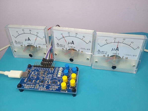 Figure 9. The prototype for the Analog Clock.
