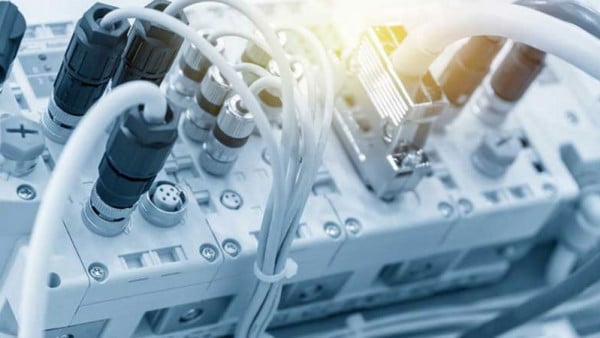 Connector Industry Growth by Equipment/Market Sector and Product Type: Past, Present and Future