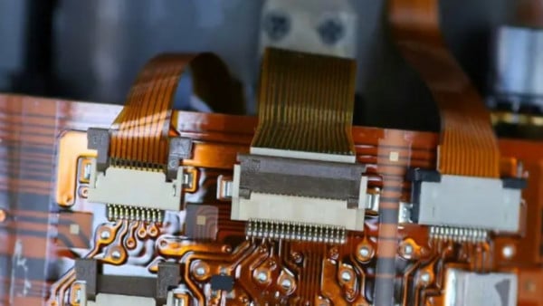 Designing for 224G: High-Speed Connectors, Flyover Cables, and the Road to Co-Packaged Optics