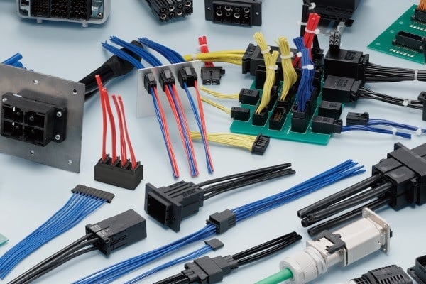 Careful Interconnection: A New First Mate Last Break Connector from TE ...