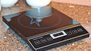 Teardown Tuesday: Induction Cooktop