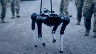 Australian Army “Mind Controls” Robot Dog With Brain-Machine Interface