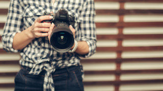 Finding a Solution to Extend the Run-Time of a DSLR/DSLM Camera Design