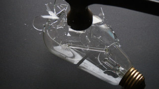 Flash Freeze Photography with an Arduino
