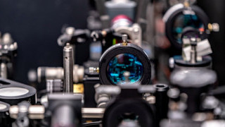 A New Optical Switch Proves 1,000 Times Faster Than Traditional Transistors