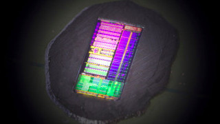 Integrated Photonics May Solve Power and Speed Issues of Massive Data