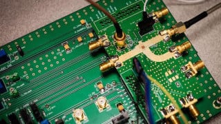 Fingertip Sized Radar Chip Developed for Mini-Drones