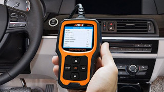 Teardown Tuesday: Vehicle Code Reader and OBD-II Scanner
