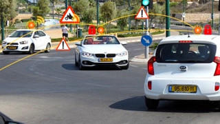 The Importance of Wireless Communication for ADAS and Autonomous Vehicles