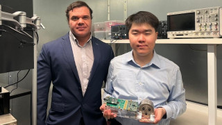 USC Revolutionizes Electron Paramagnetic Resonance in One-Chip Solution