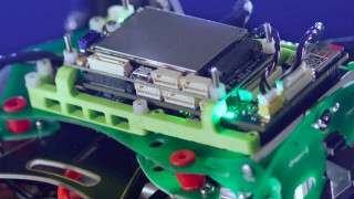 Qualcomm Brings ML and 5G Communication to Drones