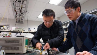 A New Method of Improving Electric Storage Efficiency and Heat Tolerance for Electronics