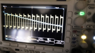 High-Speed Waveform Generation with an MCU and a DAC