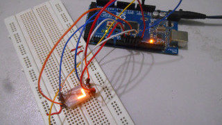 Interface a Seven Segment Display to an Arduino