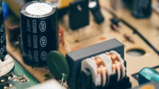 How to Use a Diode as a Thermometer