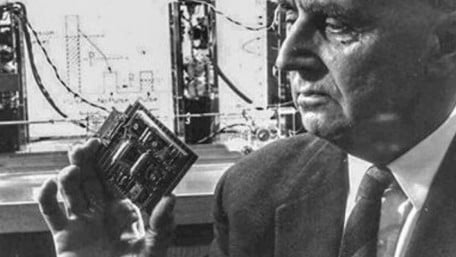 How Alec Reeves Revolutionized Telecom With Pulse-Code Modulation