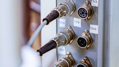 Circuits Need Protection, Too: An IC Solution for Overvoltage, Undervoltage, and Reverse Polarity
