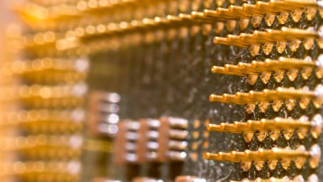 MCU Carves Power Domains to Optimize CPU Load, Data Transfers