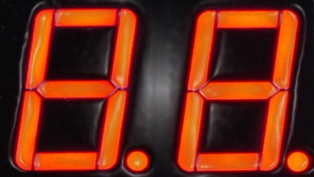 Build a 2-Digit Up/Down Counter with a PICAXE 20M2