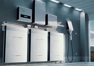 The Major Differences Between Supercapacitors and Batteries