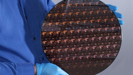 IBM’s 2 nm Chip Dazzles with 50 Billion Transistors in Tiny Package