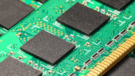ISSCC 2024: Samsung Doubles DDR5 Capacity With Symmetric-Mosaic Architecture