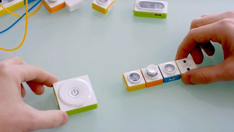 Makeblock Neuron: A Study in Modular Design