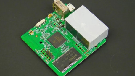 Teardown Tuesday: Mini Network Router