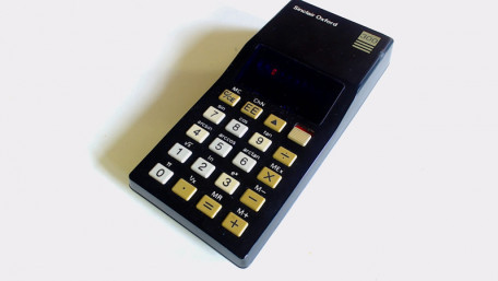 Retro Teardown: The Sinclair 300 Calculator