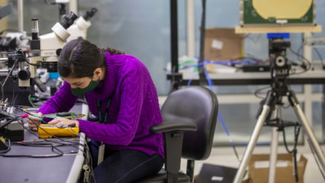5G From Space: Verizon and Amazon Team Up to Build Antennas for LEO Satellites