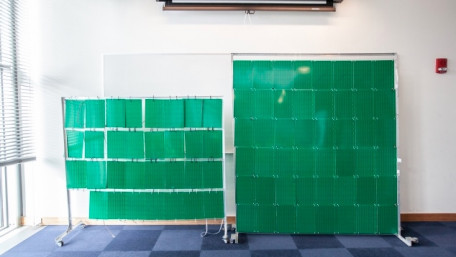 MIT’s “Smart Wallpaper” of RF Antennas and Switches Boosts Wi-Fi Without Power