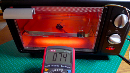 Make an EFM8-Based System for Monitoring and Analyzing Thermocouple Measurements
