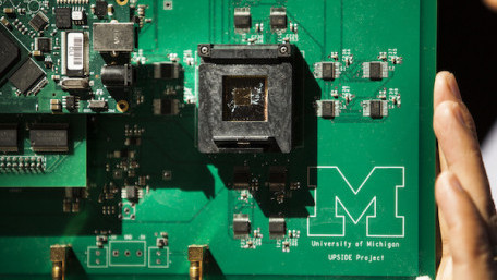 Prototype Memristor Network Uses Visual Processing Inspired by Mammalian Brains