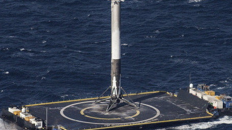 A Look at SpaceX’s Systems for Launching and Landing Falcon 9 Rockets