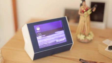 The Tingbot Makes Raspberry Pi Projects Fun Again