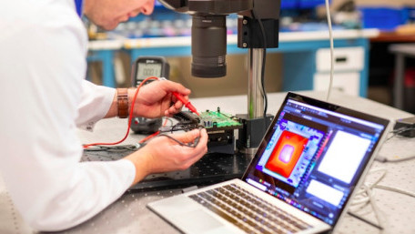 Science Cameras Bring Thermal Imaging to PCB and Hypersonic Research Alike