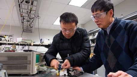 A New Method of Improving Electric Storage Efficiency and Heat Tolerance for Electronics