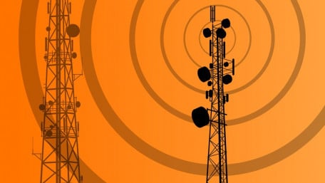 Using Instantaneous Frequency to Represent PM and FM Signals