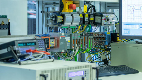 Enhancing PFC Efficiency and Performance with ROHM’s 4th Generation Super Junction MOSFETs