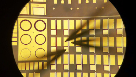 The Dawn of Gallium Oxide? Researchers Announce New Transistor to Boost Electric Vehicle Batteries