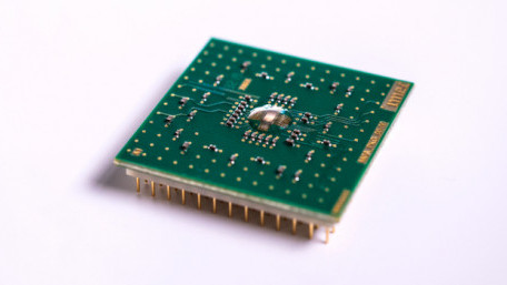 AI Chip Strikes Down the von Neumann Bottleneck With In-Memory Neural Net Processing