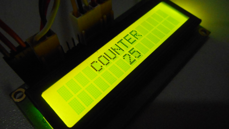 Interface an LCD with an Arduino
