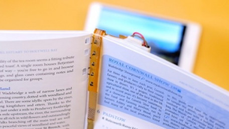 “Magic Bookmark” Brings eBook Features to Print in a Sustainable Package