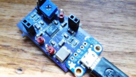 A Simple, Compact Power Supply for Analog and Mixed-Signal Systems