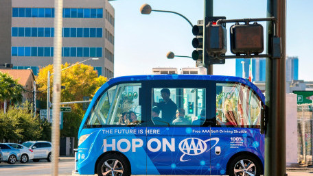 What Some Big Cities are Doing About Driverless Cars