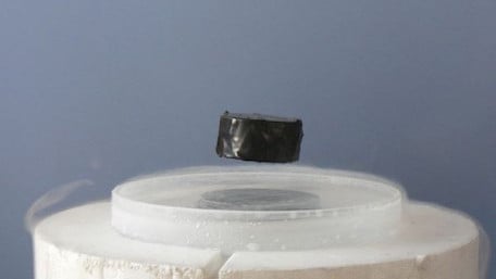 Stanford Researchers Learn More about the Promise of Superconductors with Strontium Titanate