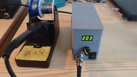 Do-It-Yourself Soldering Station with an ATmega8
